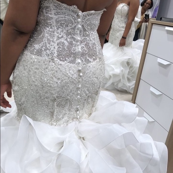 Mermaid Wedding Dress - Madison James - Picture 5 of 7